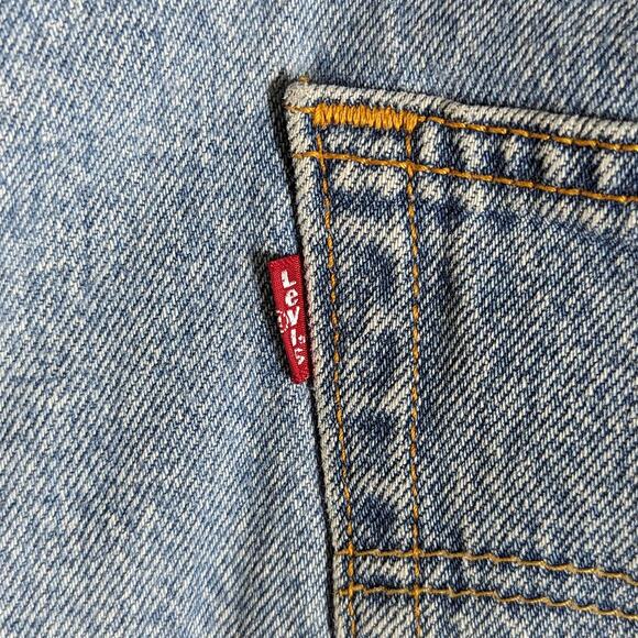 Vintage Y2K Levi 501 Jeans Light Wash Blue Denim Button Fly Mens 40 Pants Baggy - Picture 8 of 9